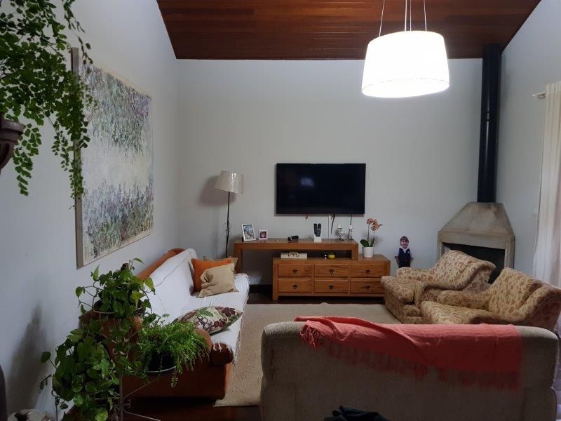 Sala de estar com lareira